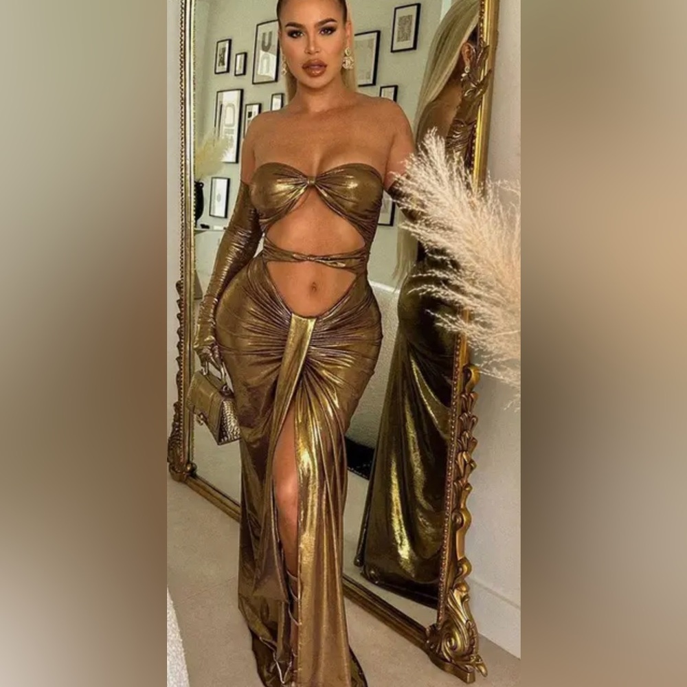 Metallic dress with gloves